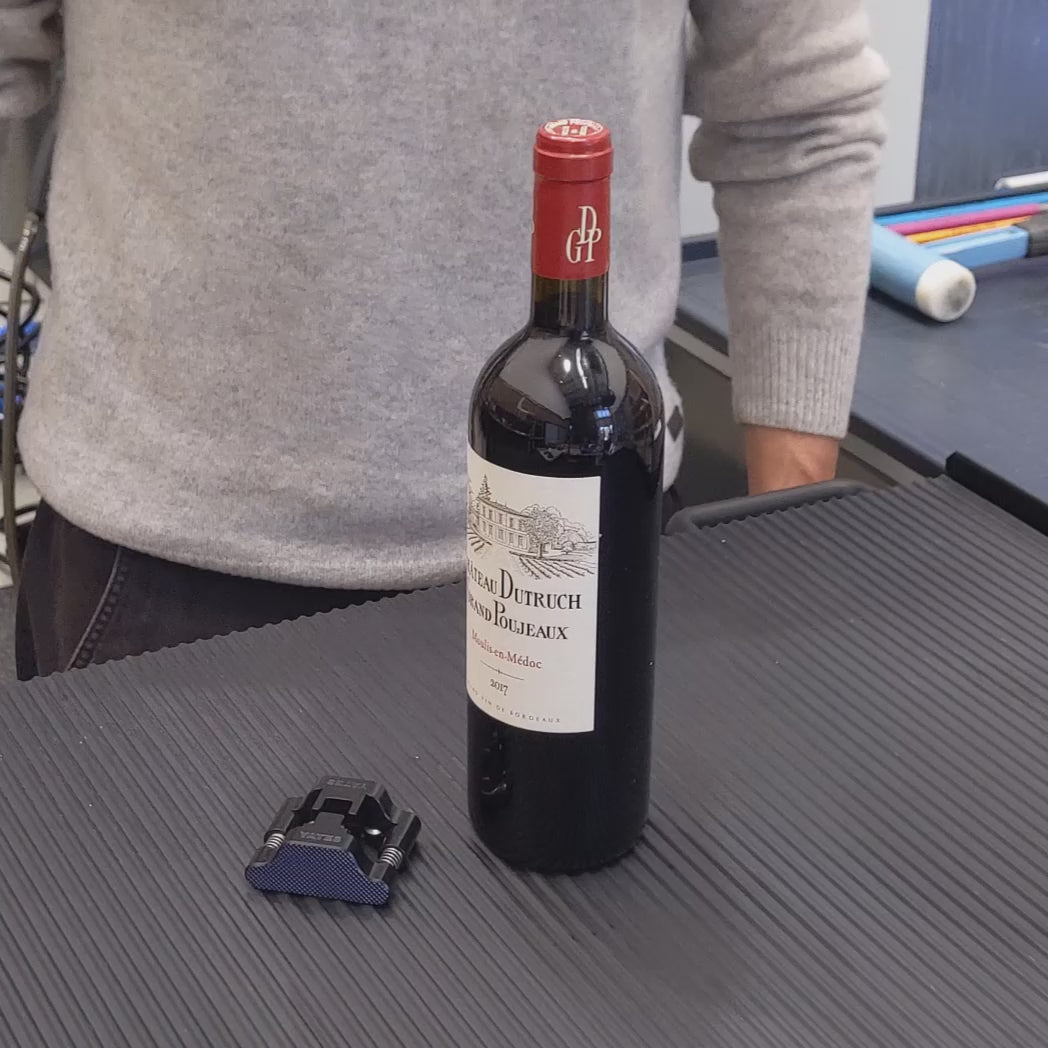 The YATES premium wine foil cutter